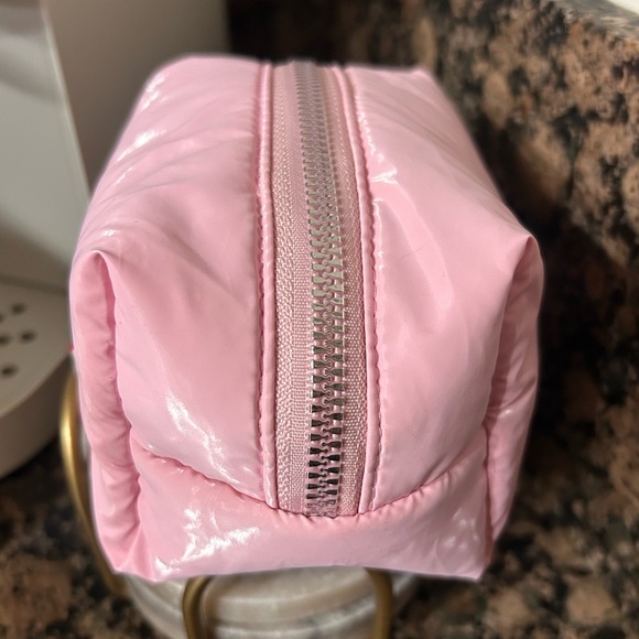 LANEIGE Shiny Mini Pink Cosmetic Bag Pouch Balm Holder Metal Charm - Picture 4 of 4